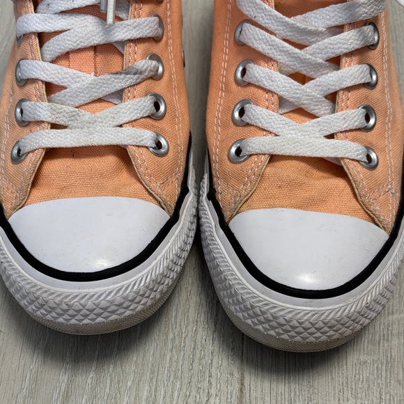 🔥BUNDLESALE Women 7.5 Men 5.5 Converse All-Star Peach Canvas Sneakers - Picture 2 of 8